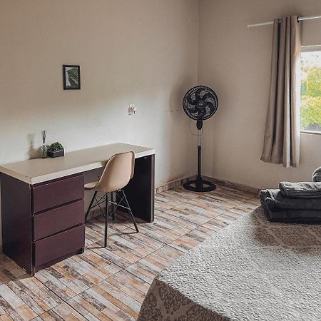 Hostel Network - Quartos Privativos Anápolis Eksteriør billede